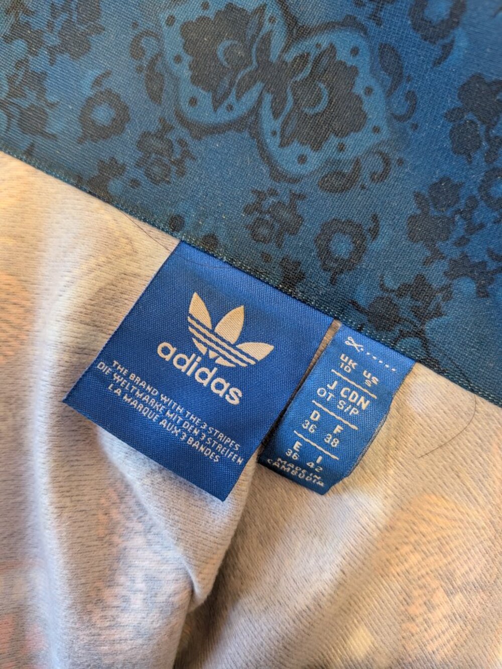 ✨ RARE ✨ Adidas x Farm Rio Borbomix Firebird Track Jacket - Size S - Picture 6 of 10